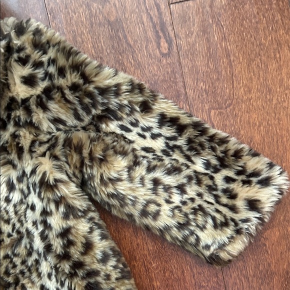 OshKosh B'gosh Kids Leopard Print Faux Fur Jacket, Size 18 Months - Picture 5 of 13